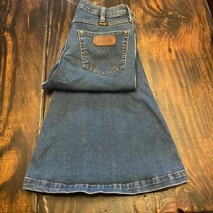 Wrangler Super Flare 28x32